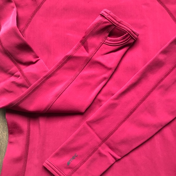 MEC Red/Burgundy Hoodie-Size Small - Picture 2 of 3